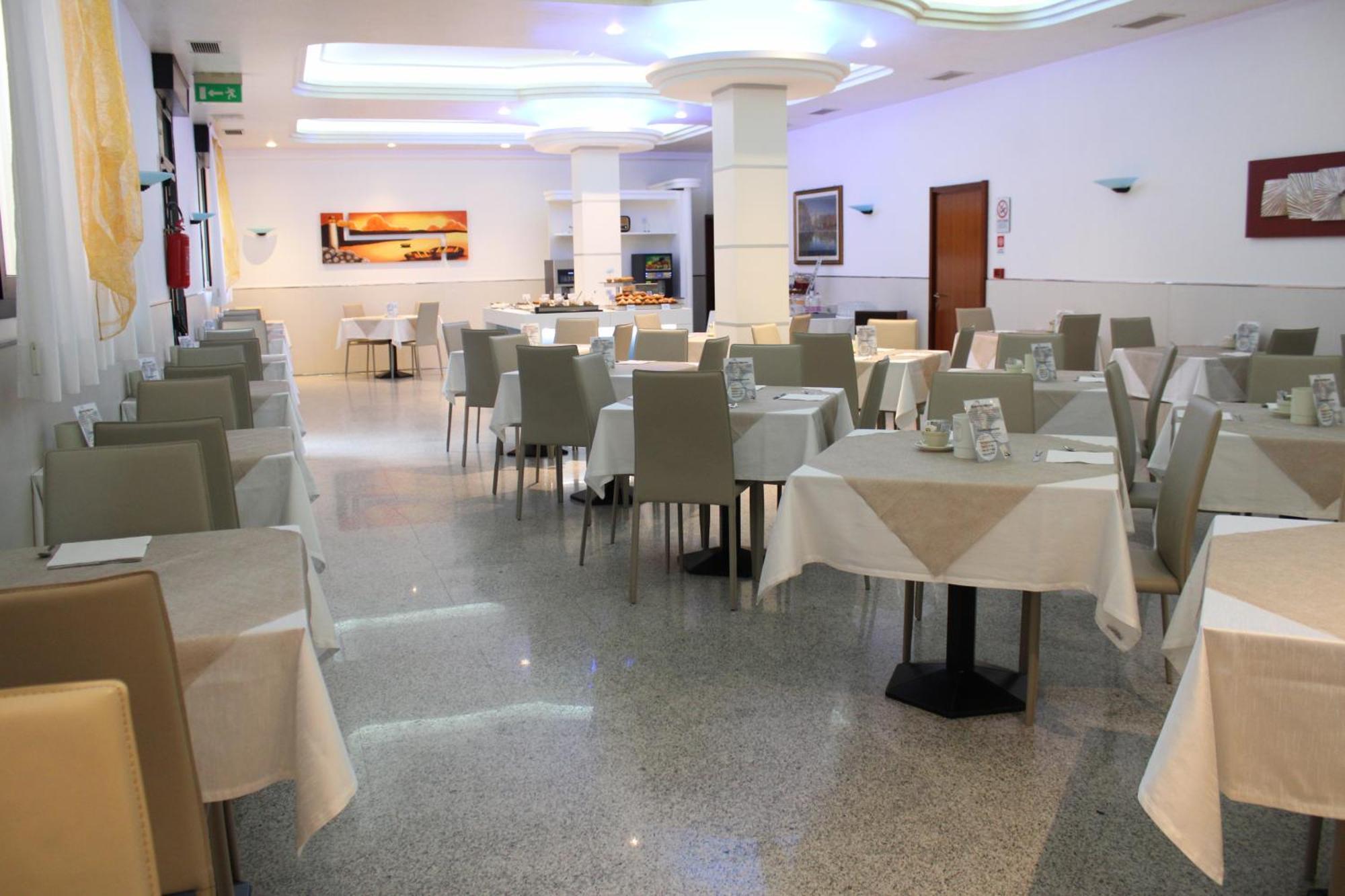 Hotel Belvedere Sottomarina Extérieur photo