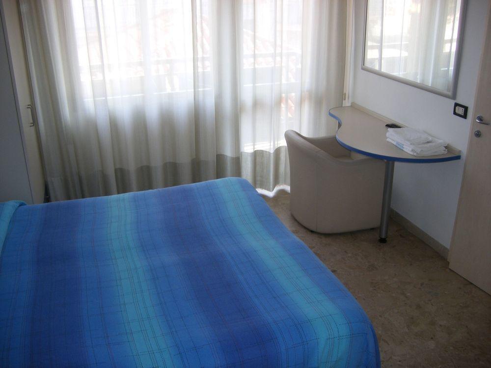 Hotel Belvedere Sottomarina Extérieur photo