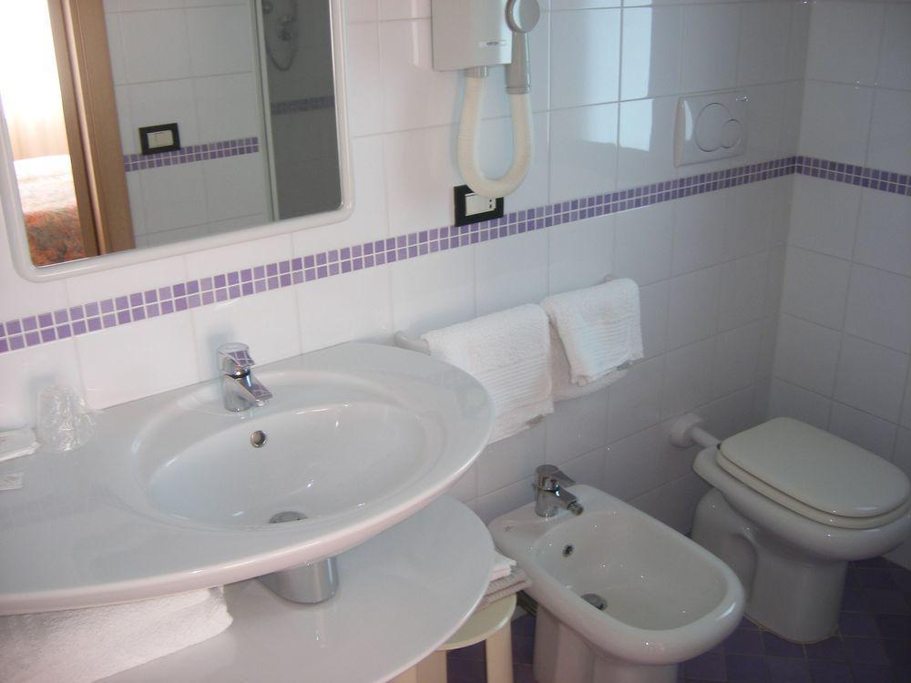 Hotel Belvedere Sottomarina Extérieur photo